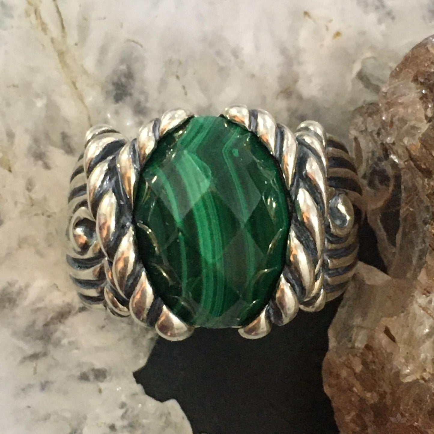 Carolyn Pollack Vintage Sterling Silver Oval Faceted Malachite Shield Ring For Women