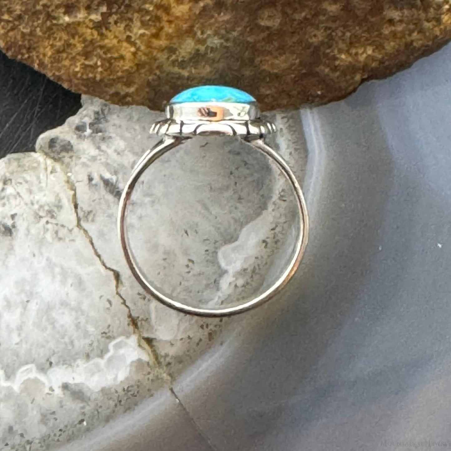 Native American Sterling Silver Oval Kingman Turquoise Ring Size 6 For Women