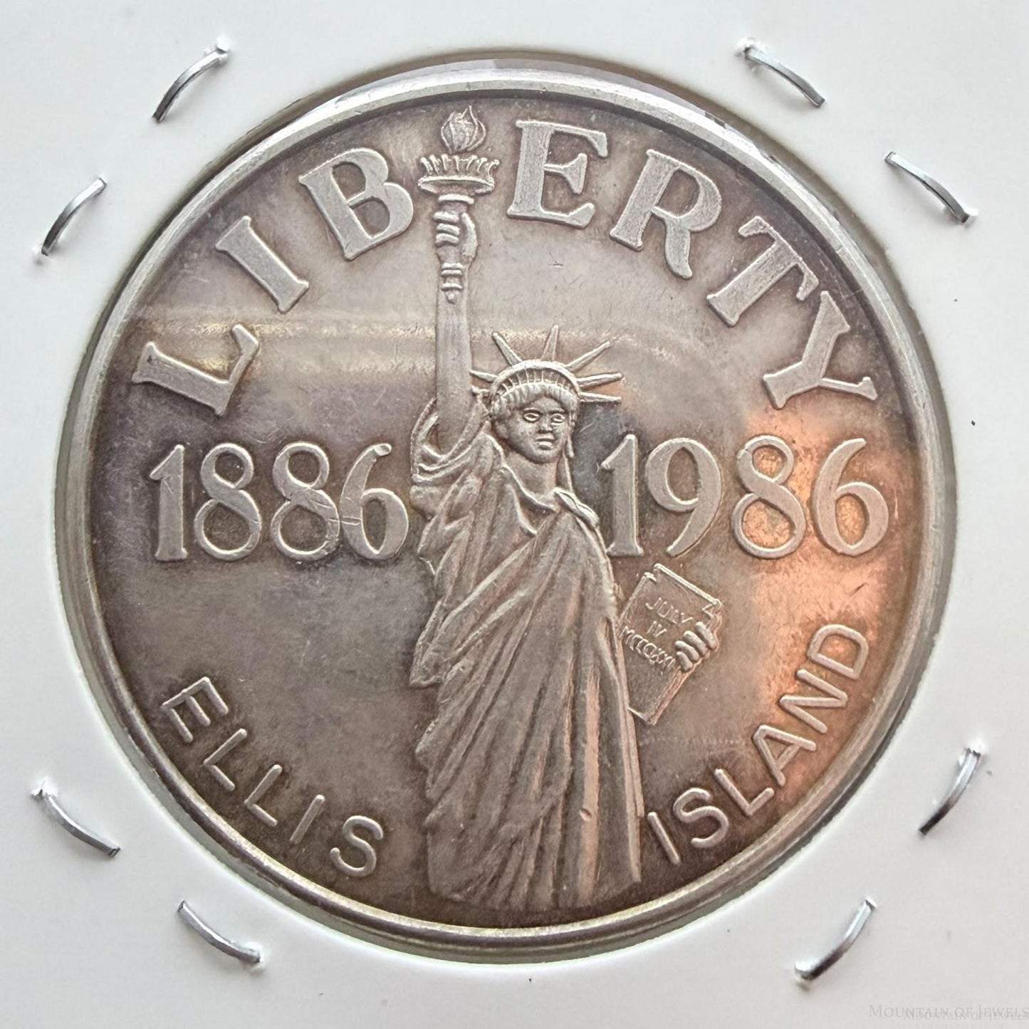 1.0 Troy Ounce of .999 Fine Silver Of 100 Years Anniversary of Ellis Island
