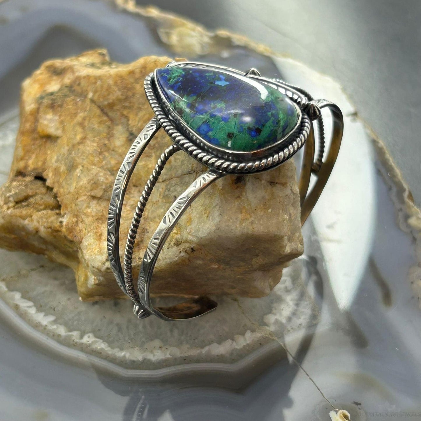 Sterling Silver Southwestern Style Teardrop Azurite Decorated Bracelet For Women