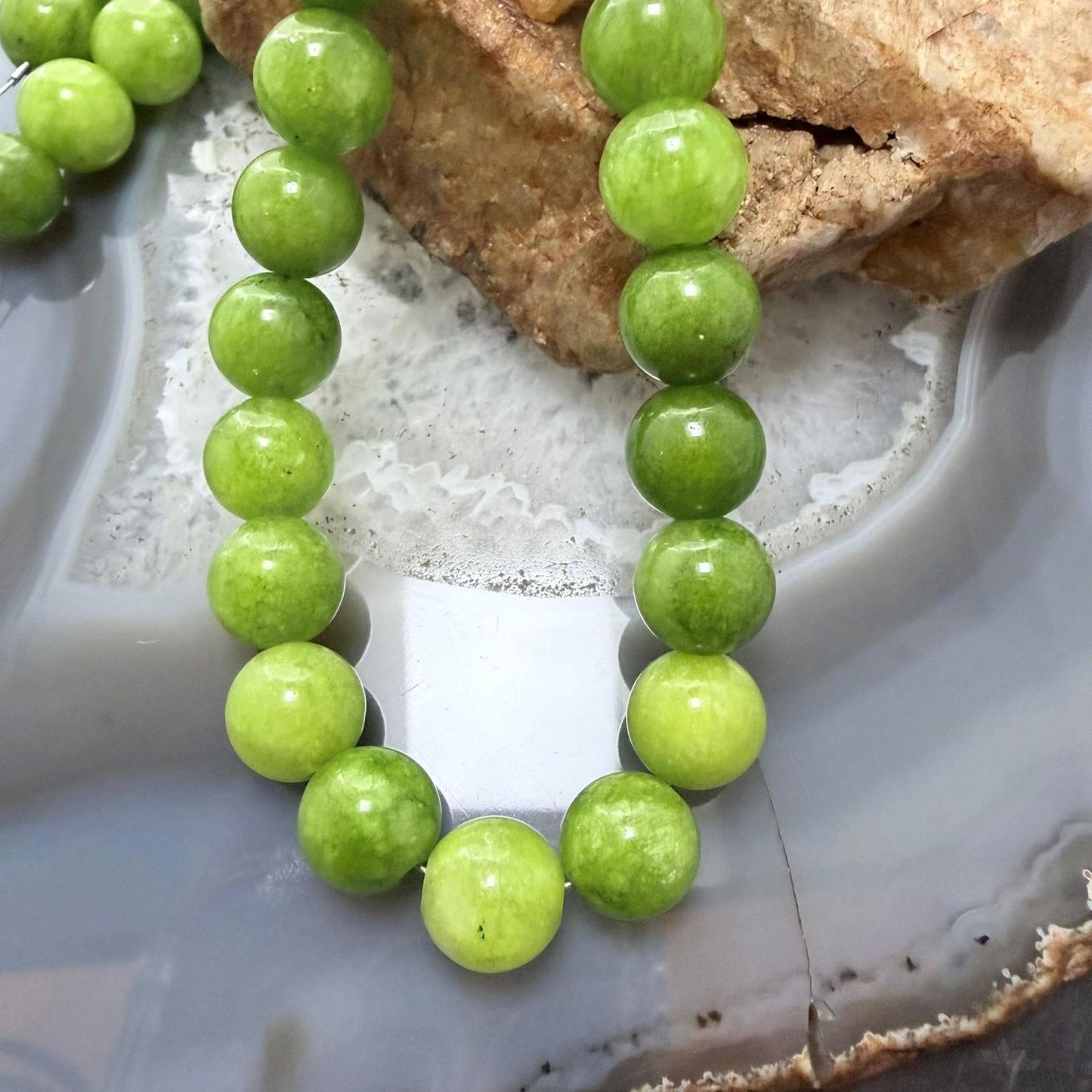 Sterling Silver Southwestern Style 10mm Peridot Beads 16" Necklace For Women