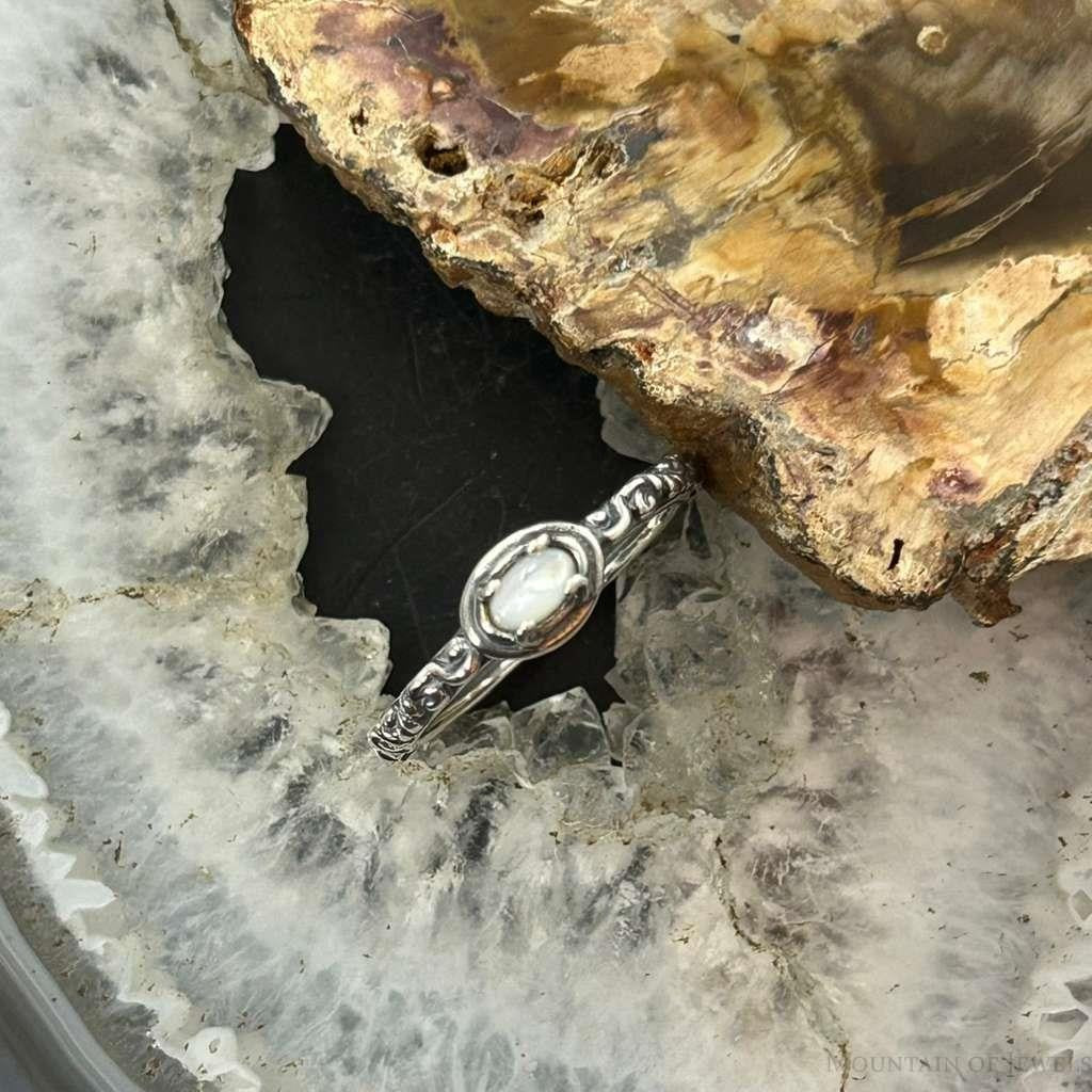 Carolyn Pollack Sterling Silver Oval MOP Slim Decorated Ring For Women