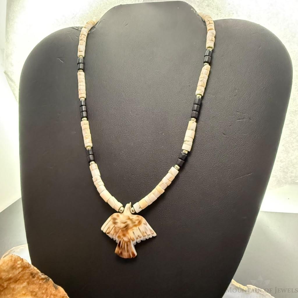 Vintage Native American Shell Beads & Onyx w/ Bird Pendant Necklace For Women