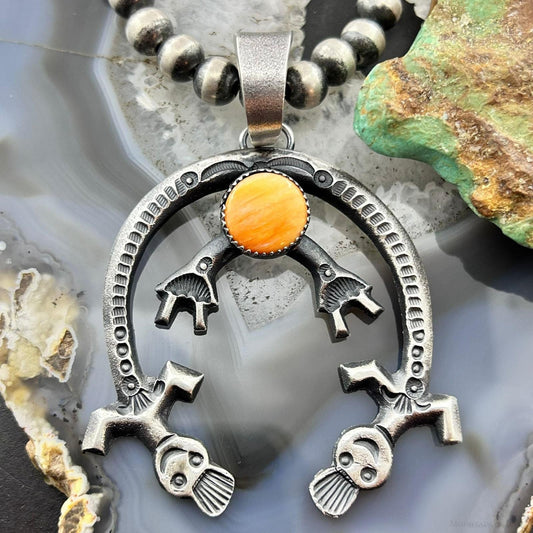 Eva & Linberg Billah Native American Sterling Silver Orange Spiny Oyster Unisex Naja Pendant