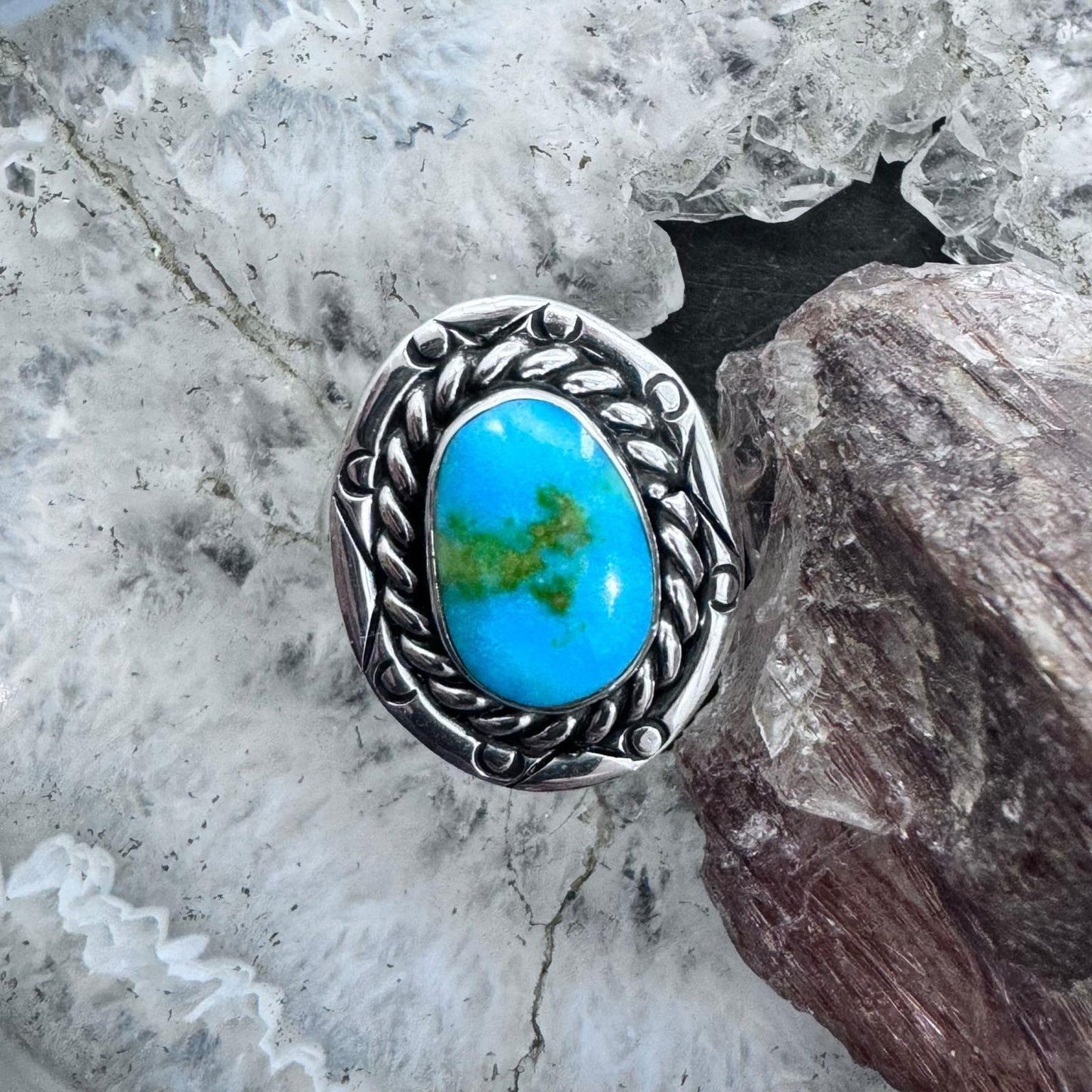 Native American Sterling Silver Oval Sonora Gold Turquoise Ring Size 8.25 For Women