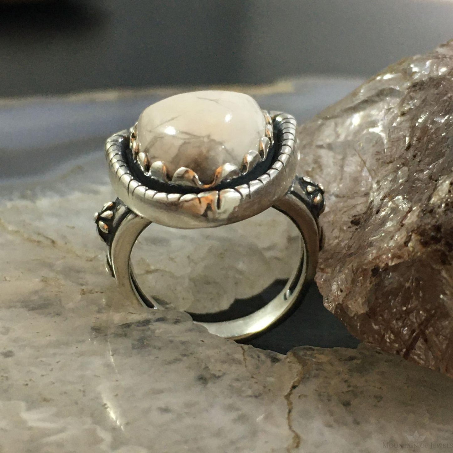Carolyn Pollack Southwestern Style Sterling Silver Shield Howlite Ring For Women