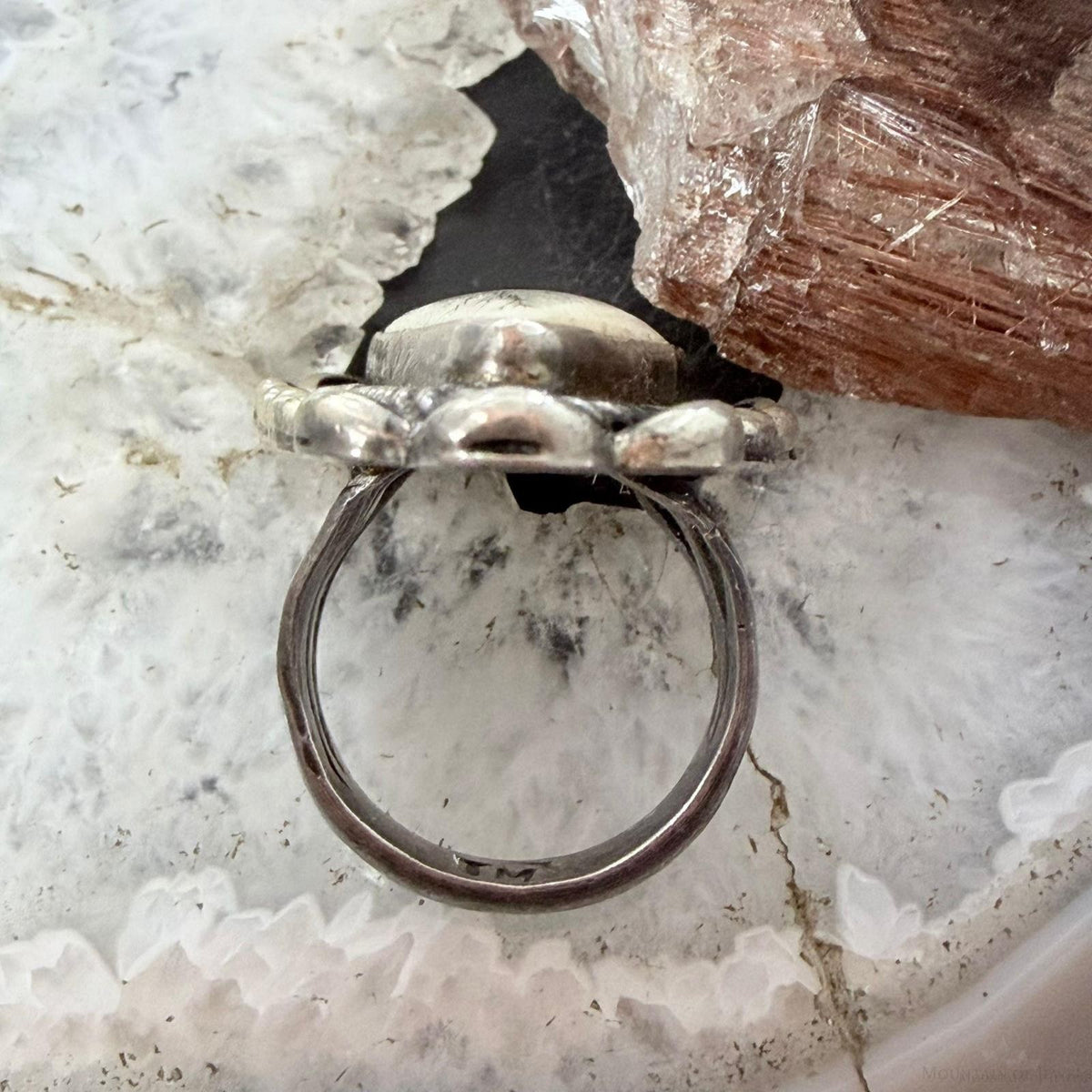 Vintage Native American Sterling Scrimshaw Style On Gemstone Ring Size 8 For Women
