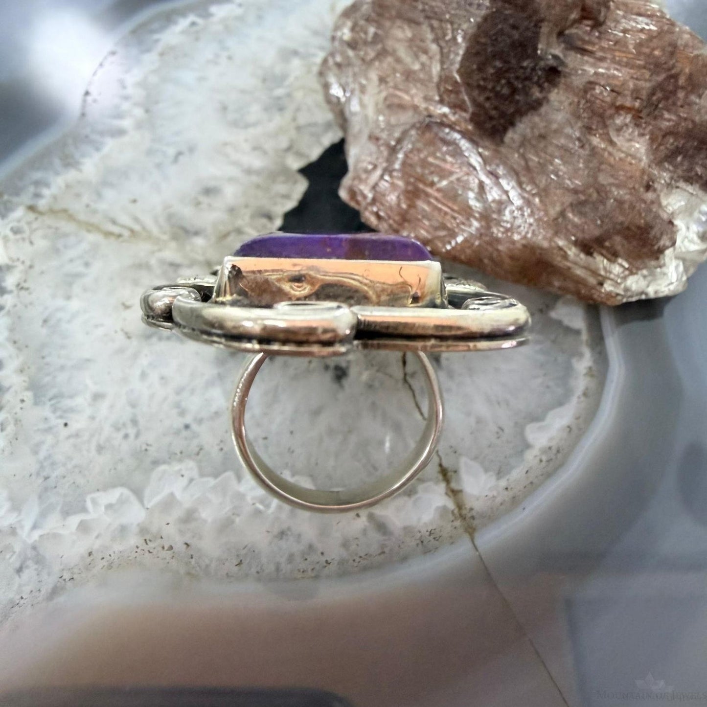 Gilbert Nez Native American Sterling Silver Large Purple Daliah Ring Size 7.75 For Women