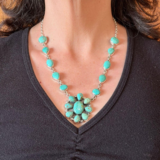 Sterling Silver Southwestern Style Tyrone Turquoise Cluster 18" Necklace For Women