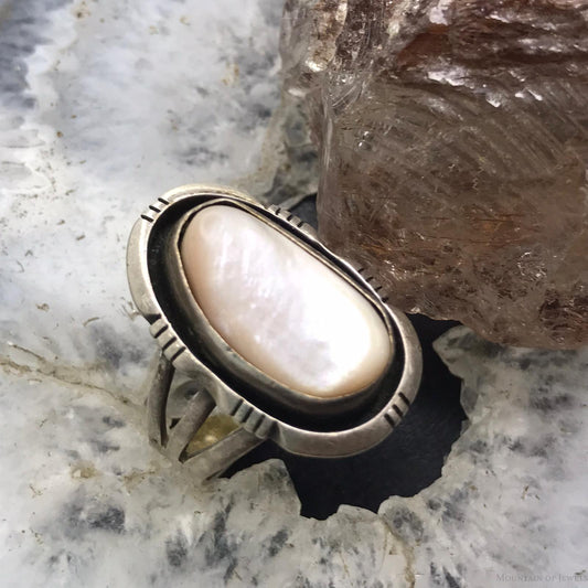 Pete Sanchez Vintage Sterling Silver Pink Mother of Pearl Ring Size 9 For Women