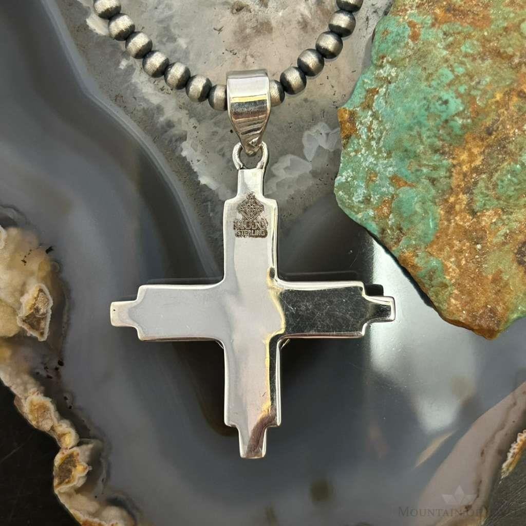 Sterling Silver Southwestern Style Rounded Spiny Oyster Unisex Zia Pendant