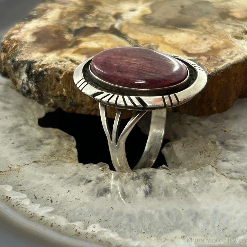 Robert Shakey Native American Sterling Silver Oval Spiny Oyster Decorated Ring Size 9 For Women