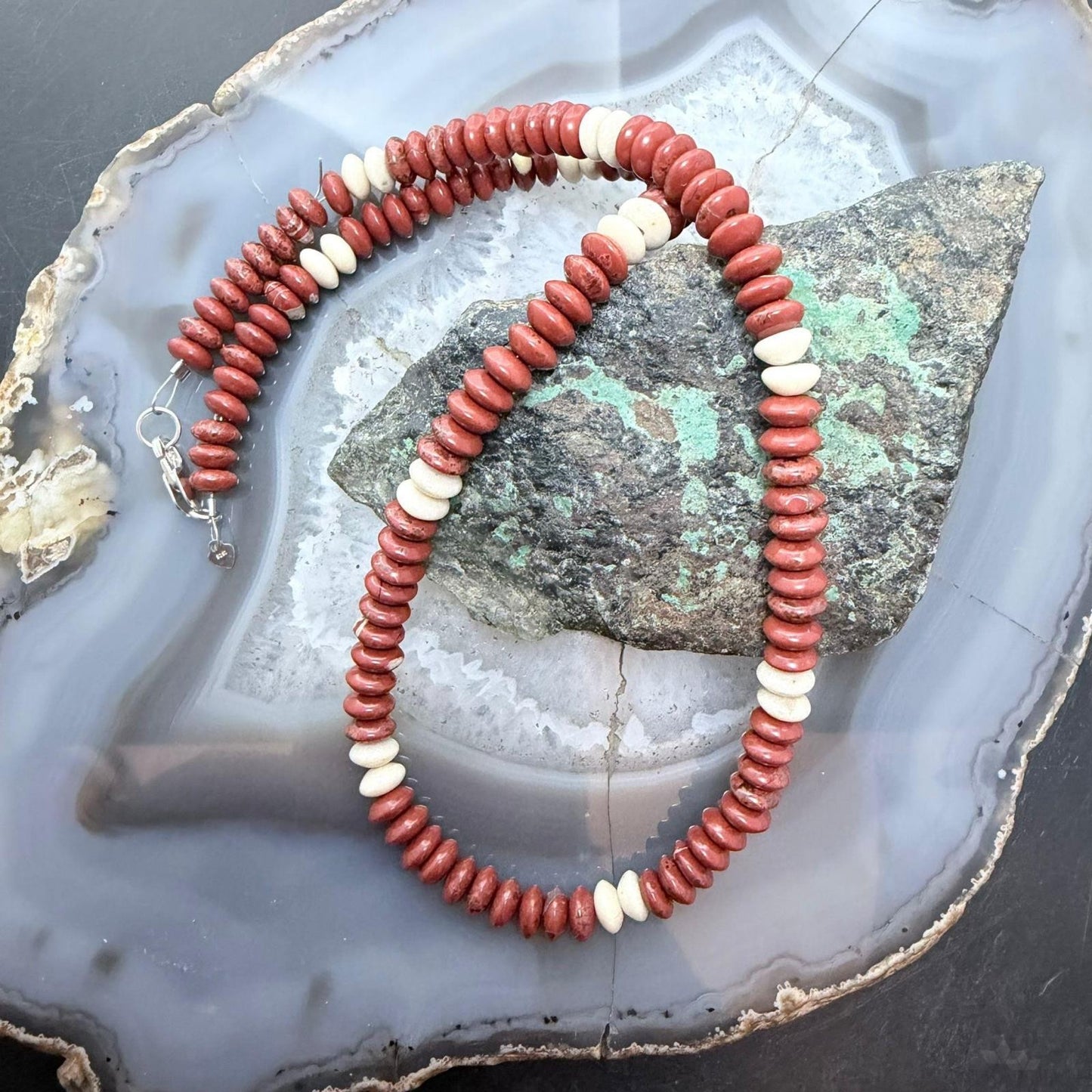 Sterling Silver Southwestern Style Red Jasper &Petrified Wood Beads Saucer 18" Necklace