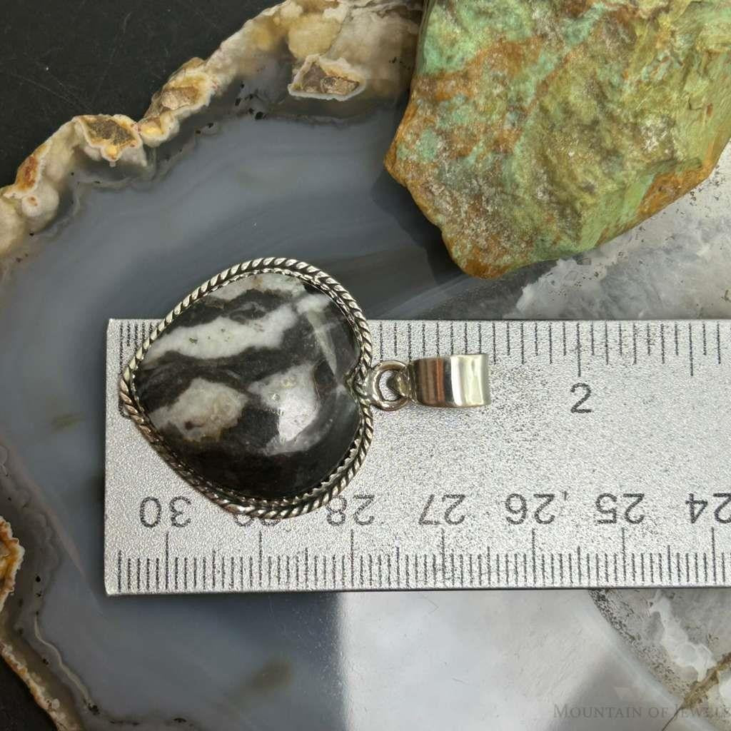 Sterling Silver Southwestern Style White Buffalo Heart Pendant For Women #4