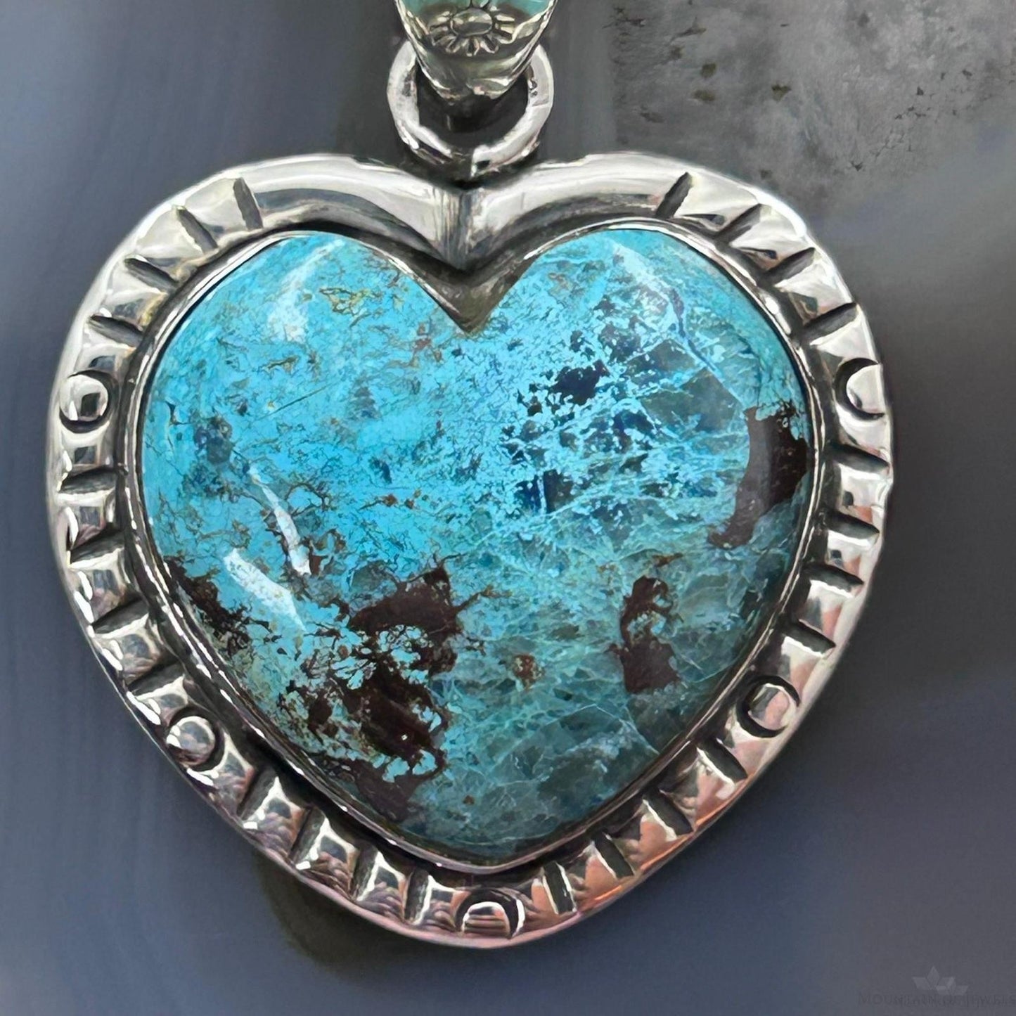 Sterling Silver Southwestern Style Chrysocolla Heart Decorated Pendant For Women