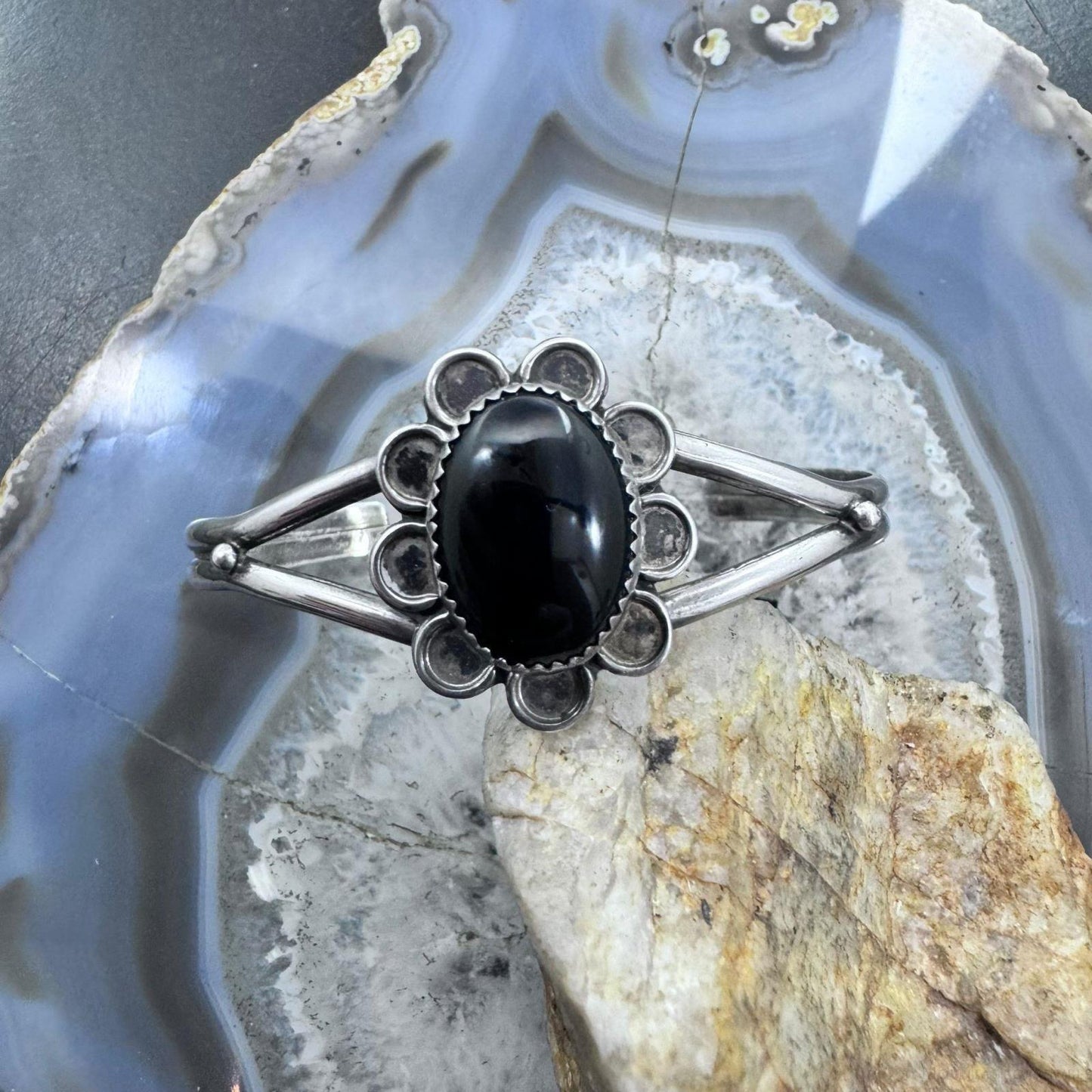 Vintage Signed Native American Sterling Silver Oval Onyx Decorated Bracelet For Women