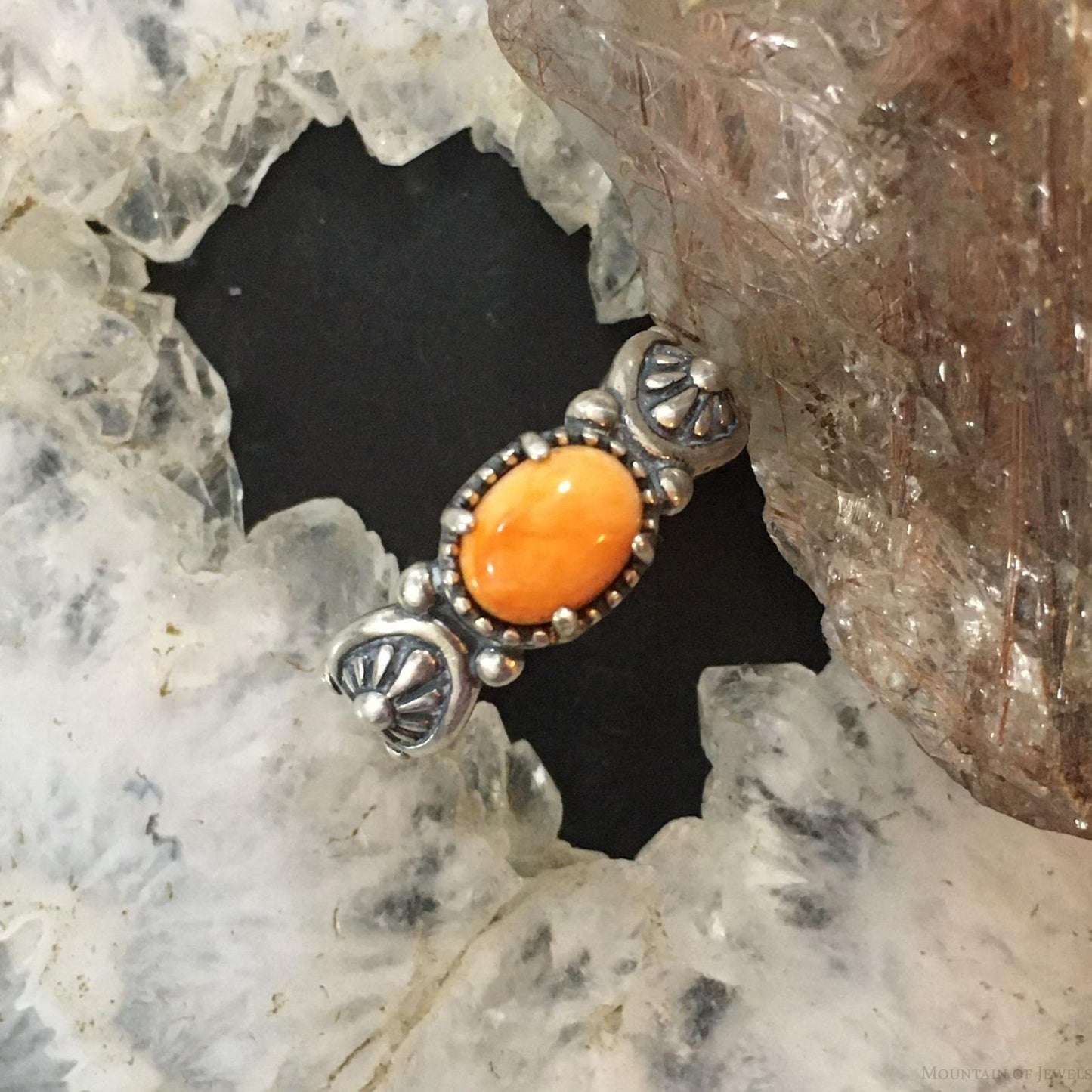 Carolyn Pollack Sterling Silver Oval Orange Spiny Oyster Decorated Ring For Women