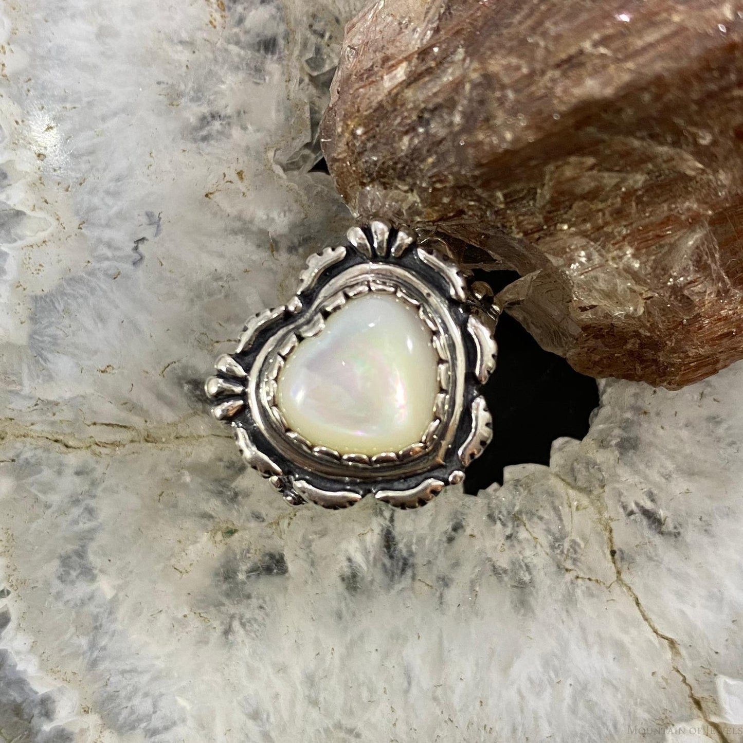 Carolyn Pollack Southwestern Style Sterling Silver Mother of Pearl Heart Ring For Women