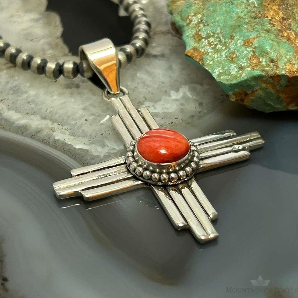Sterling Silver Southwestern Style Rounded Spiny Oyster Unisex Zia Pendant