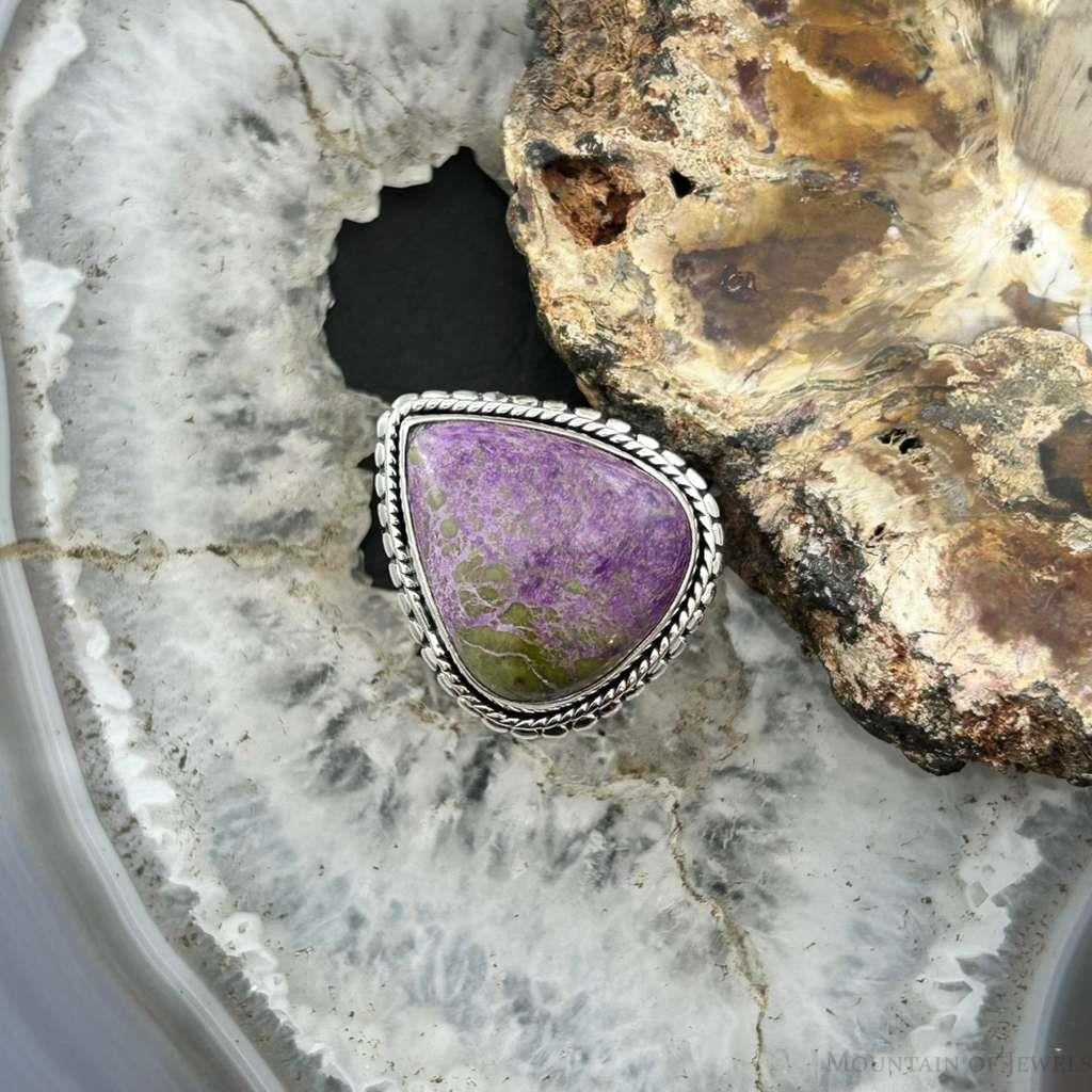 Sterling Silver Southwestern Style Teardrop Stichtite Decorated Ring Size 6.75 For Women