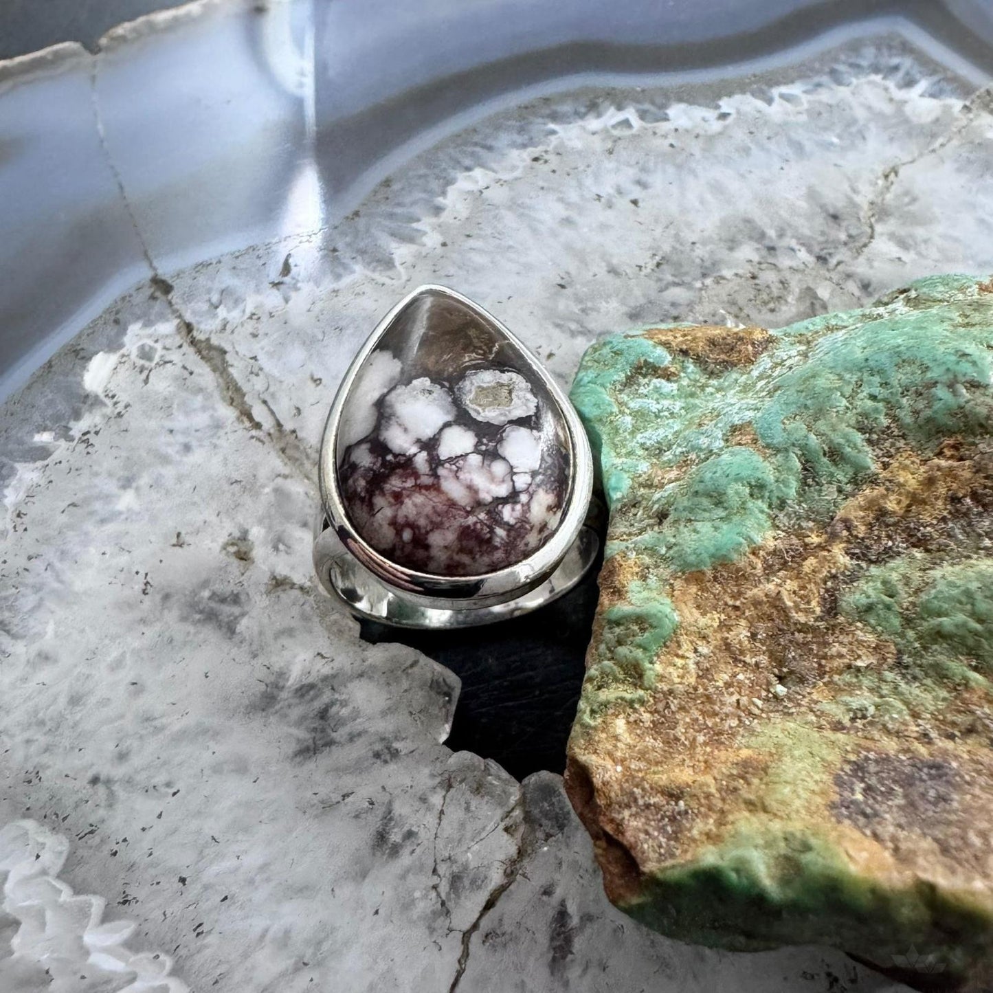 Sterling Silver Southwestern Style Teardrop Wild Horse Decorated Ring Size 6.75 For Women