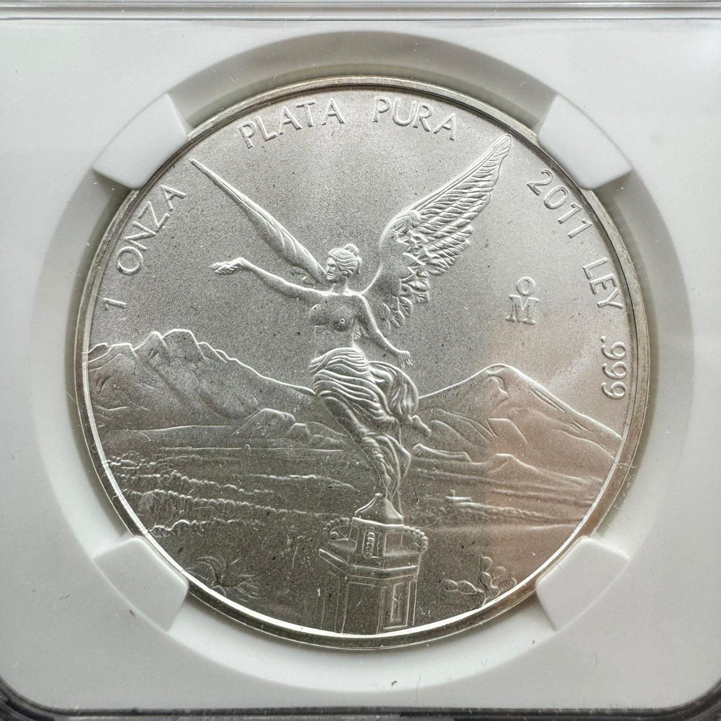 2011 Mexico 1.0ozt .999 Fine Silver Round NGC MS69 #2922765-011