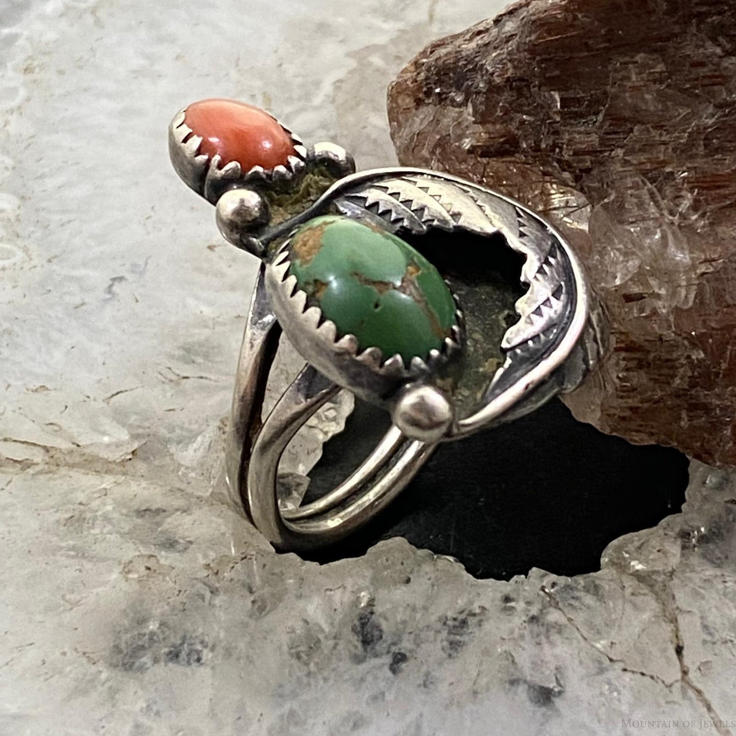 Vintage Native American Silver Turquoise & Coral Ornate Ring Size 6.5 For Women