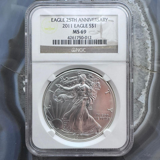 2011 US 1.0oz .999 Fine American Silver Eagle 25th Year of Issue NGC MS69 #012