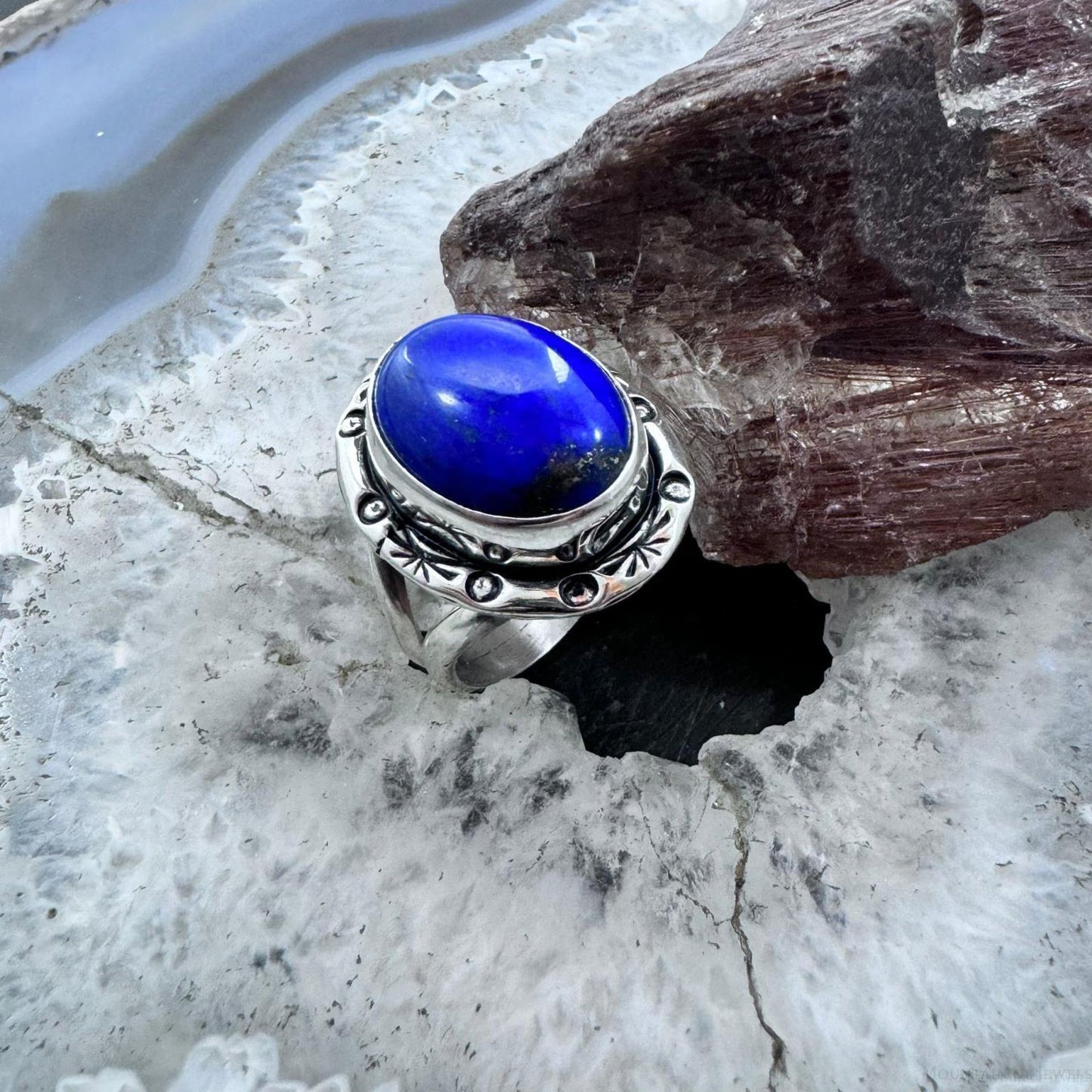 Native American Sterling Silver Oval Lapis Decorated Ring Size 7 For Women