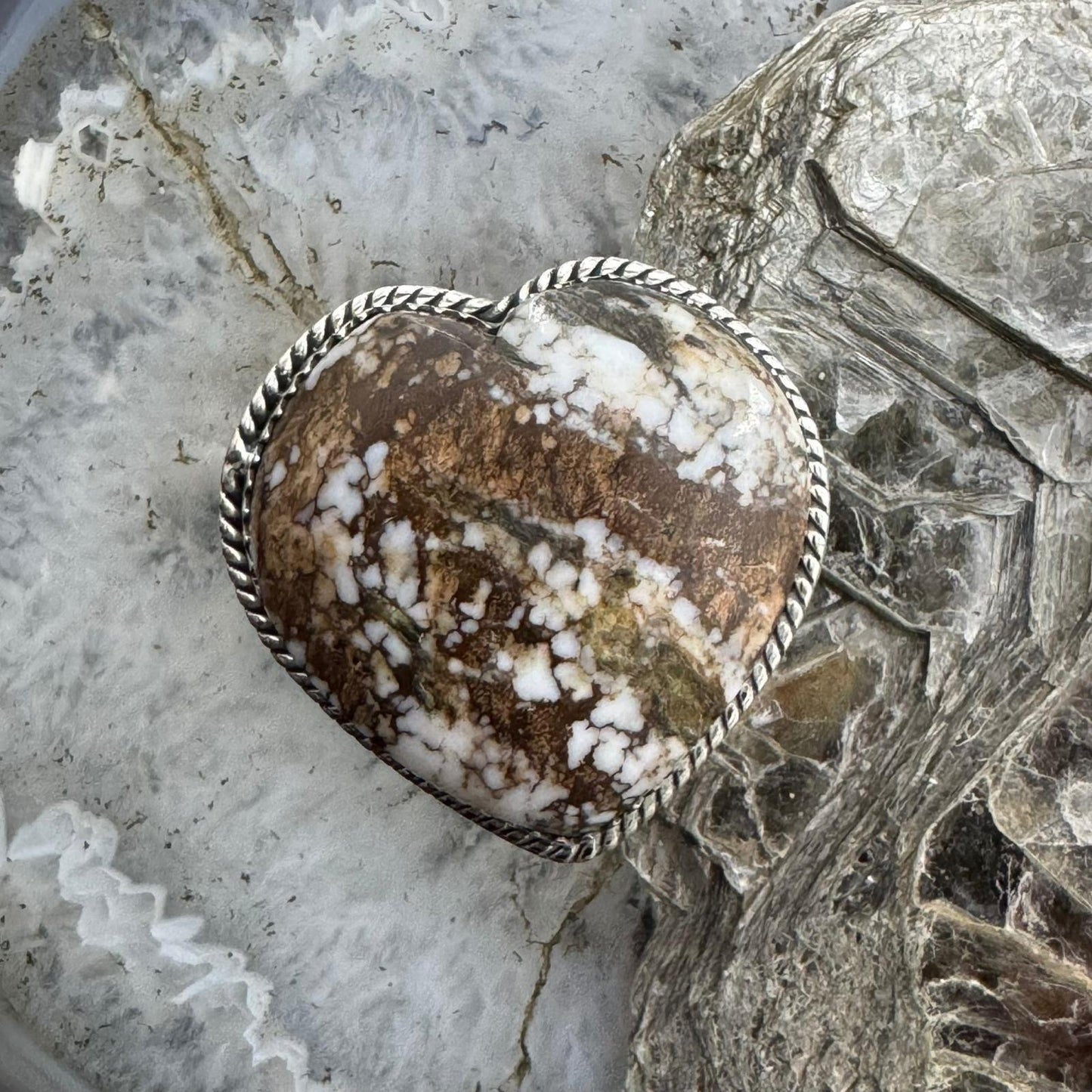 Sterling Silver Southwestern Style Wild Horse Heart Shape Ring Size 8 For Women