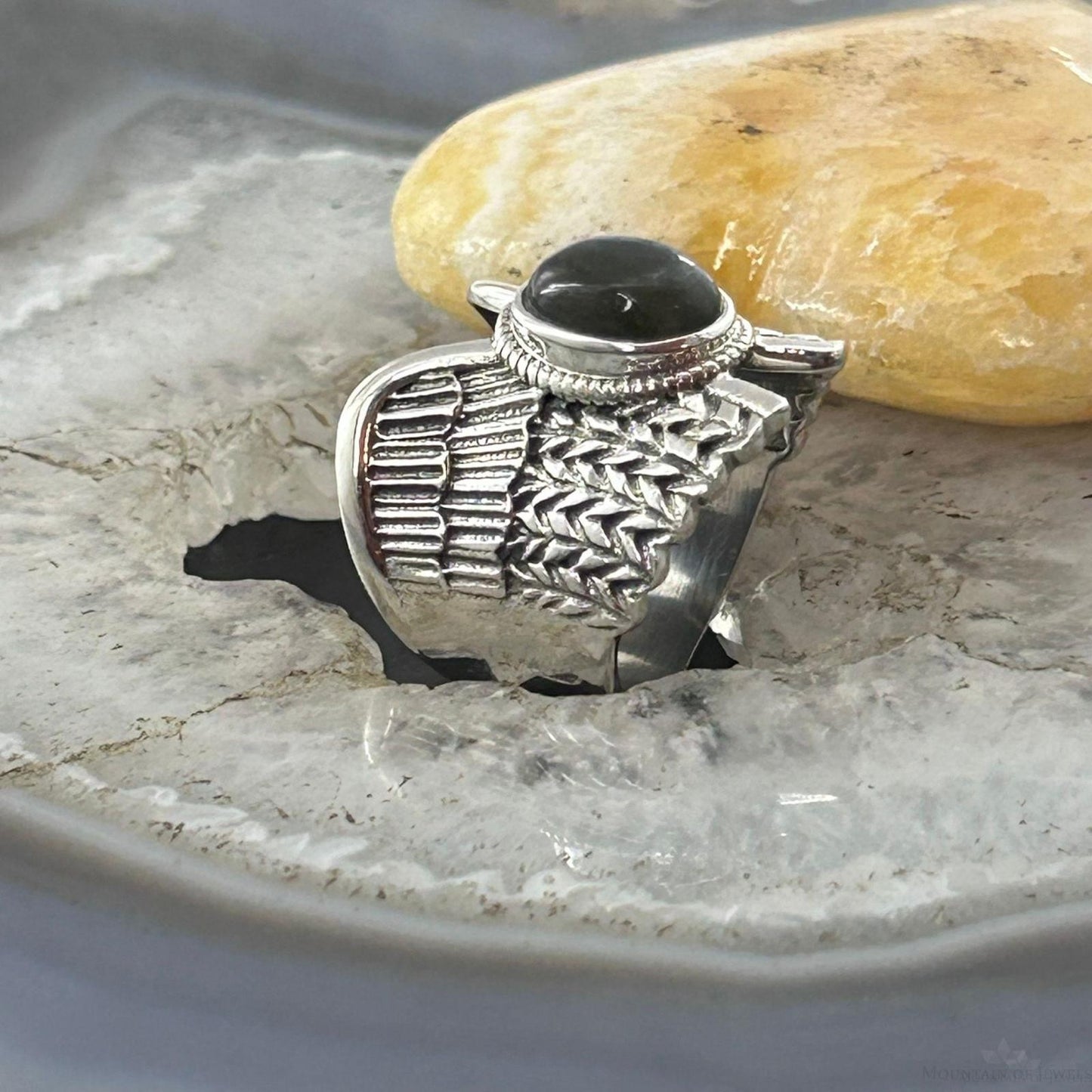 Sterling Silver Southwestern Style Labradorite Decorated Wing Ring For Women