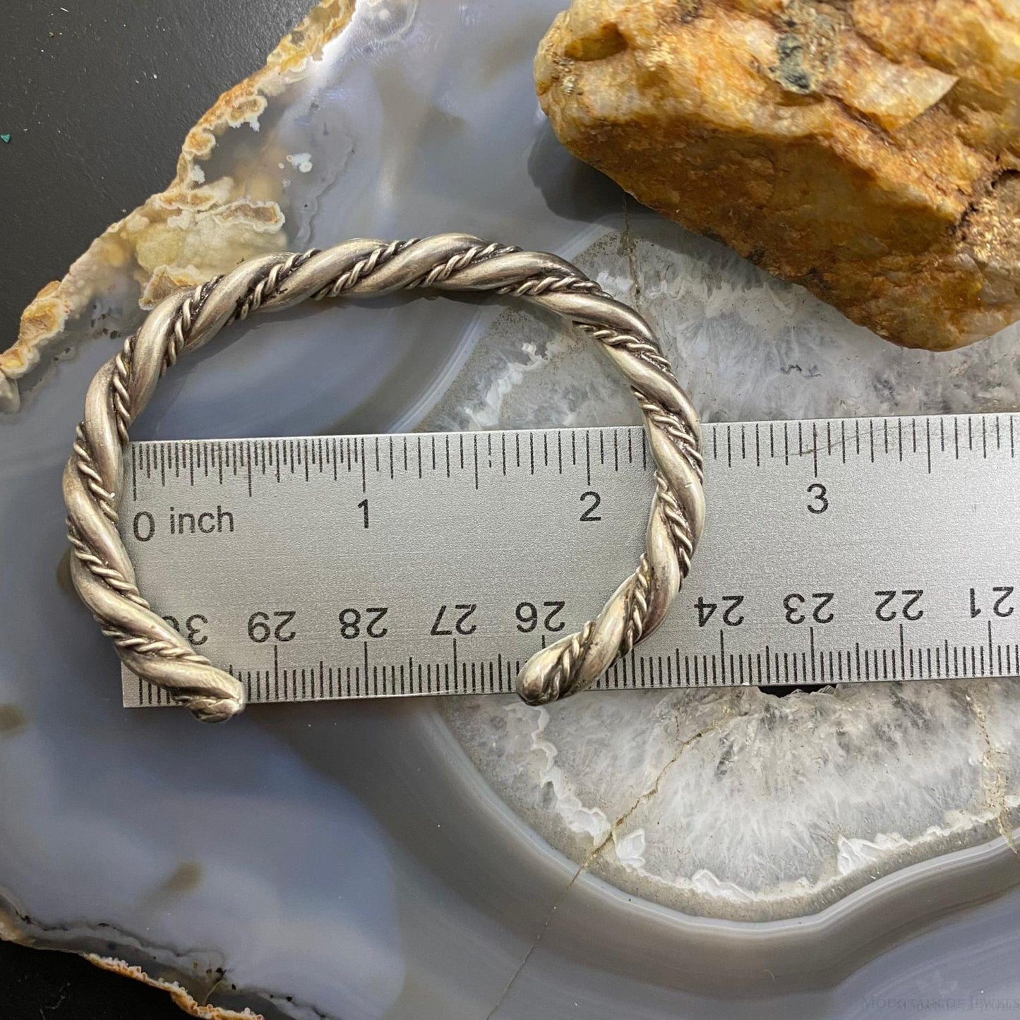 Vintage Native American Silver Thick Gauge Rope Stackable Bracelet For Women