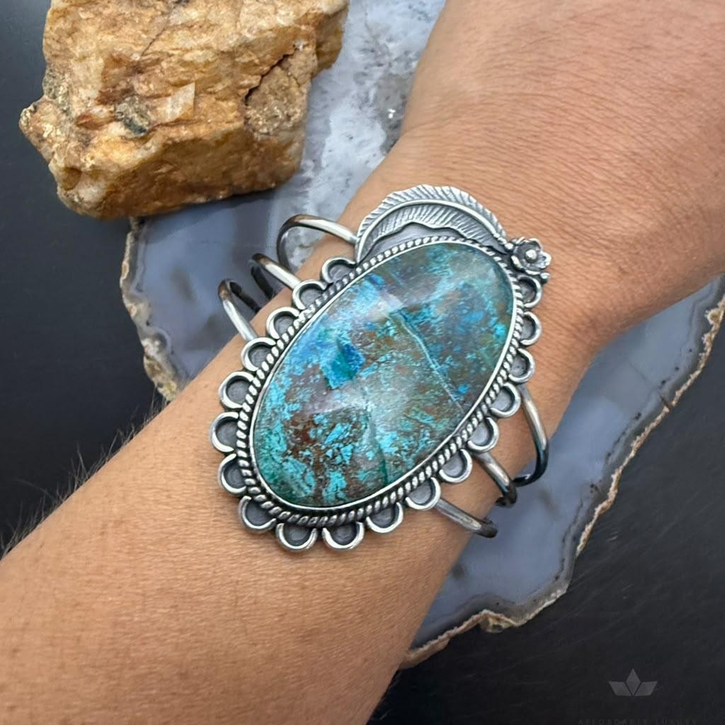 Sterling Silver Southwestern Style Oval Chrysocolla Decorated Bracelet For Women