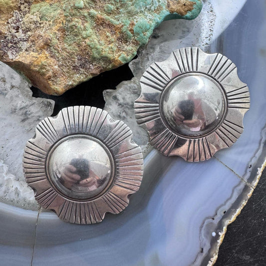 J. Ariso Vintage Native American Sterling Silver Sun with Rays Stud Earrings For Women