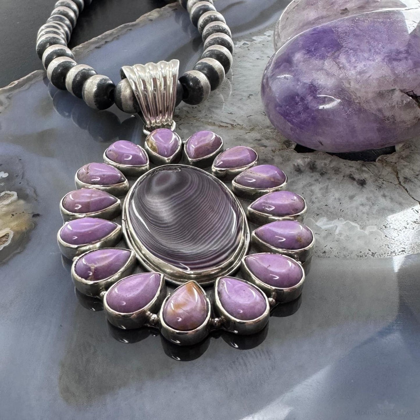 Native American Sterling Silver Wampum & Phosphosiderite Cluster Pendant For Women
