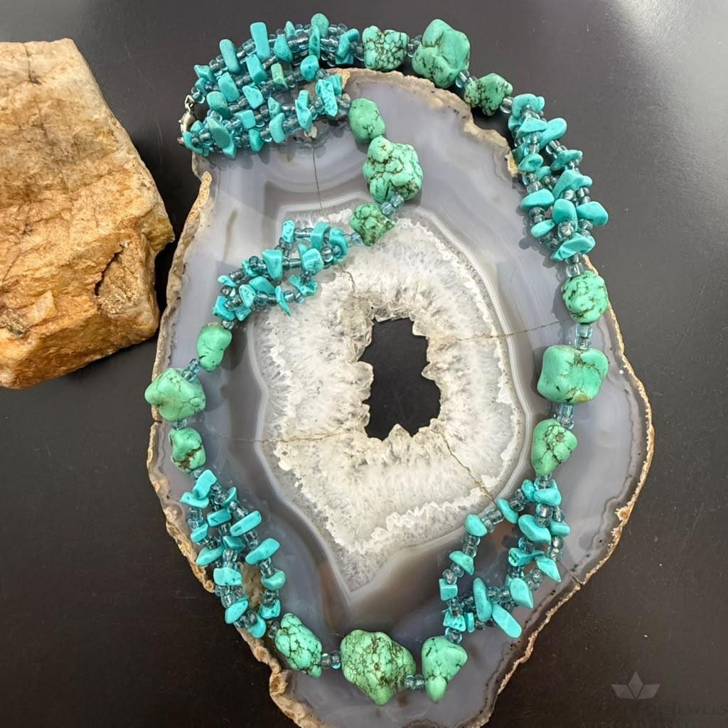 Vintage Native American Rough & Chunky Turquoise & Beads 22" Necklace For Women