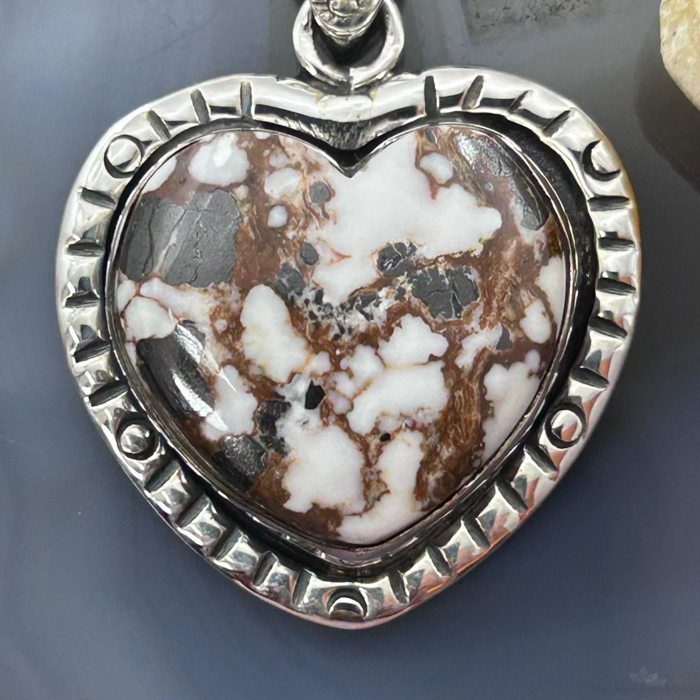 Sterling Silver Southwestern Style Wild Horse Heart Decorated Pendant For Women