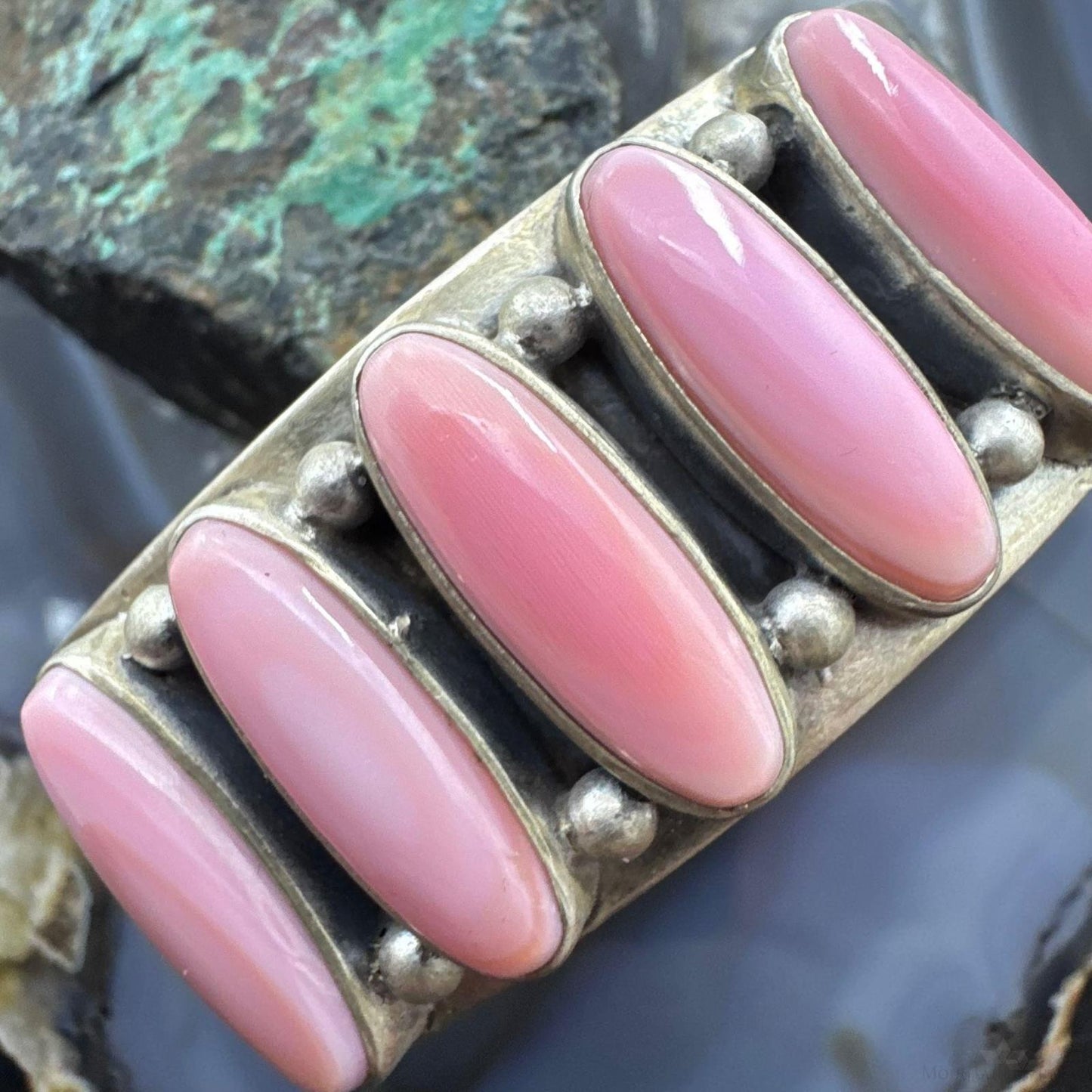 Native Americn Sterling Silver Elongated Pink Conch Single Row Bracelet For Women