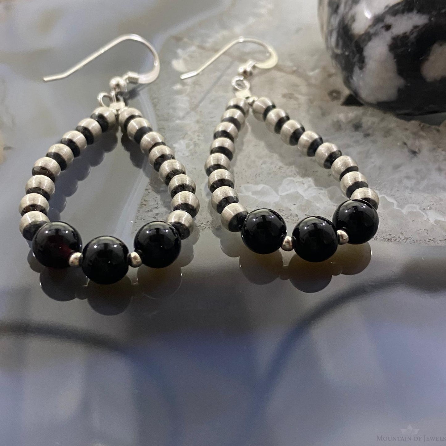 Navajo Pearl Beads 4mm & Onyx Beads 6mm Sterling Silver Hoop Dangle Earrings