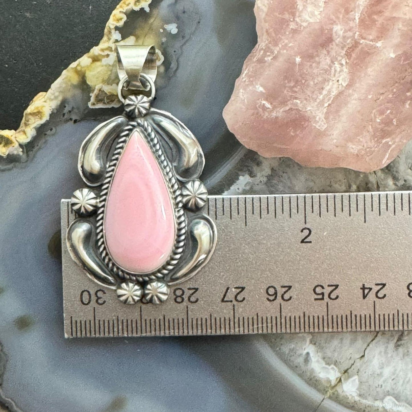 Jeff James Native American Sterling Silver Teardrop Pink Conch Pendant For Women