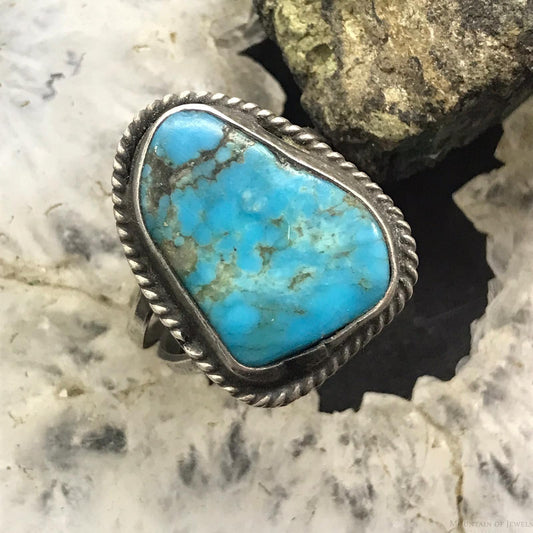 Vintage Native American Natural Triangle Turquoise Ring Size 6.5 For Women