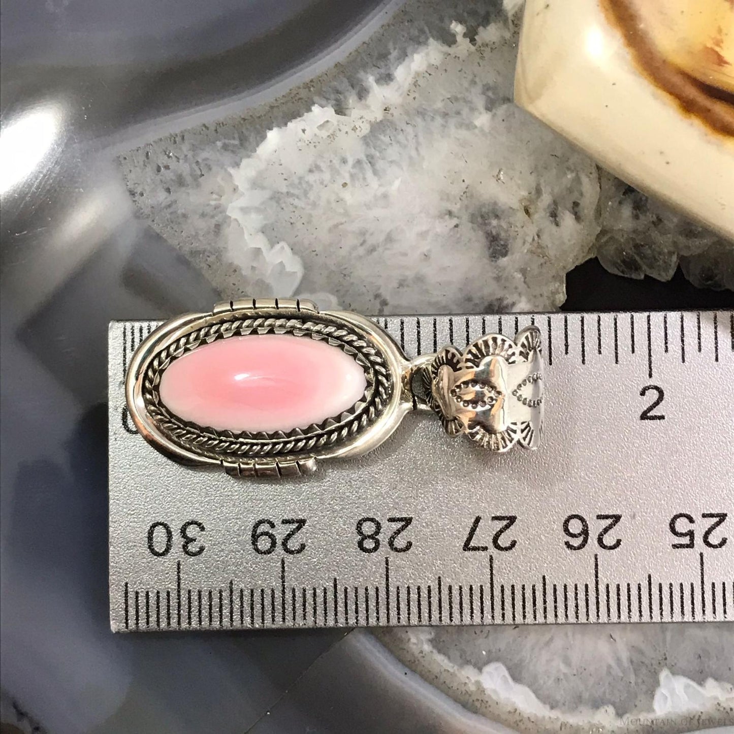 Native American Sterling Silver Oval Pink Conch Pendant For Women