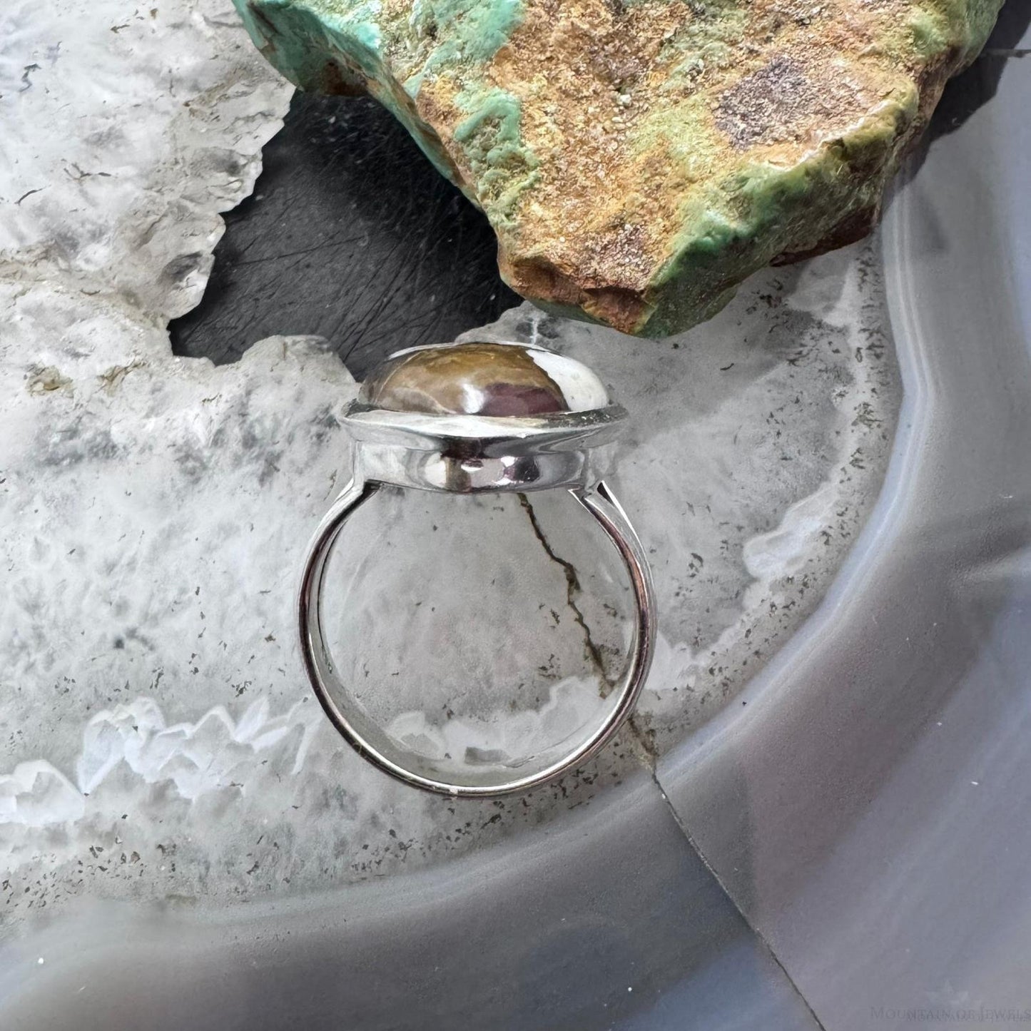 Sterling Silver Southwestern Style Teardrop Wild Horse Decorated Ring Size 6.75 For Women