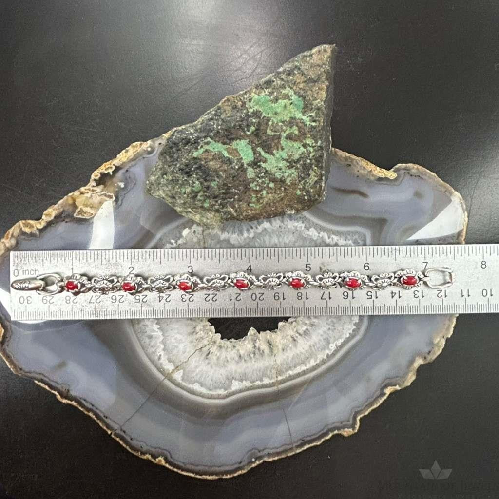 Carolyn Pollack Sterling 7 Oval Red Jasper Decorated Link Bracelet For Women