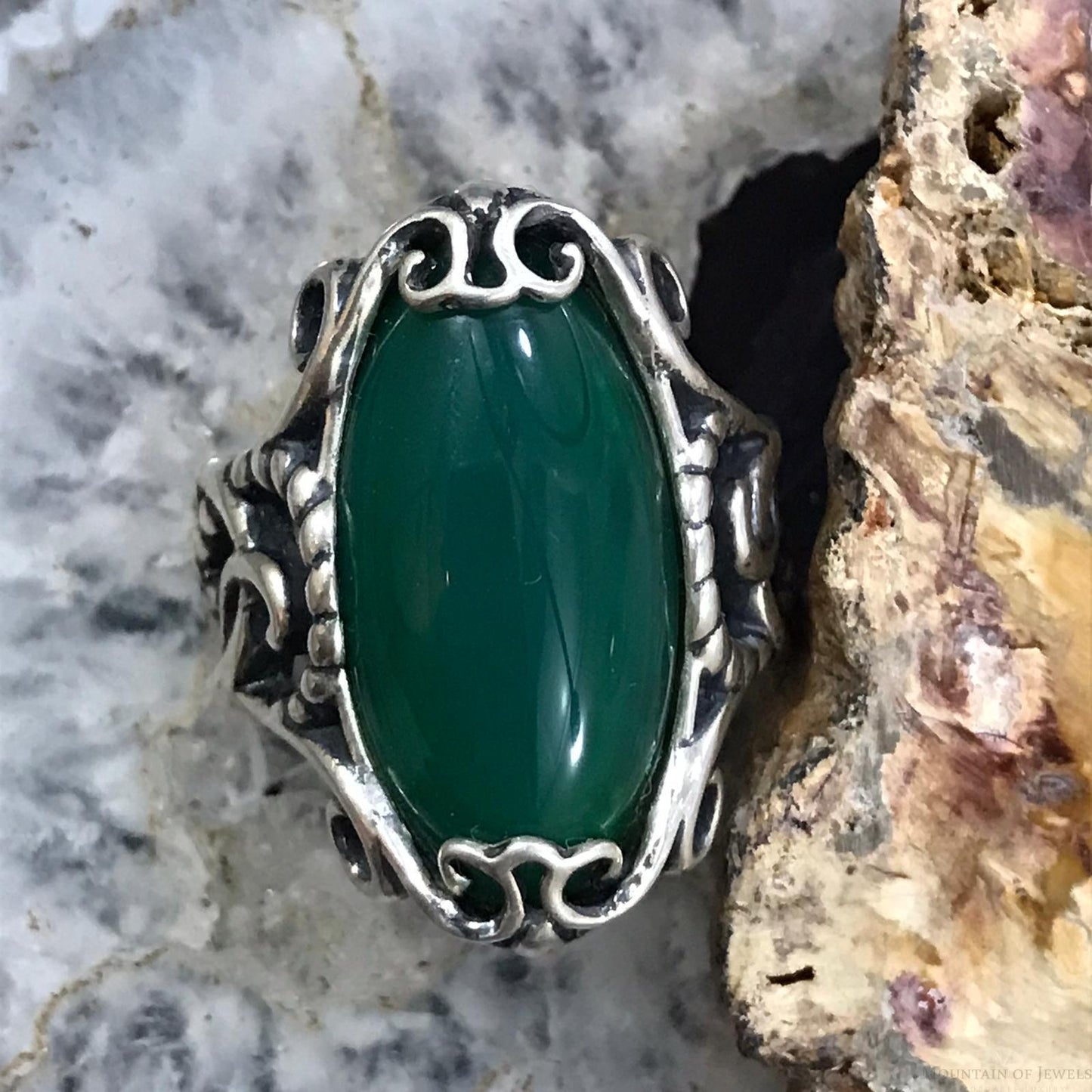 Carolyn Pollack Sterling Silver Oval Green Chalcedony Decorated Ring Size 9 For Women