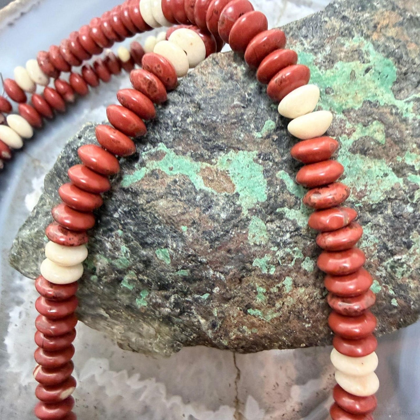 Sterling Silver Southwestern Style Red Jasper &Petrified Wood Beads Saucer 18" Necklace