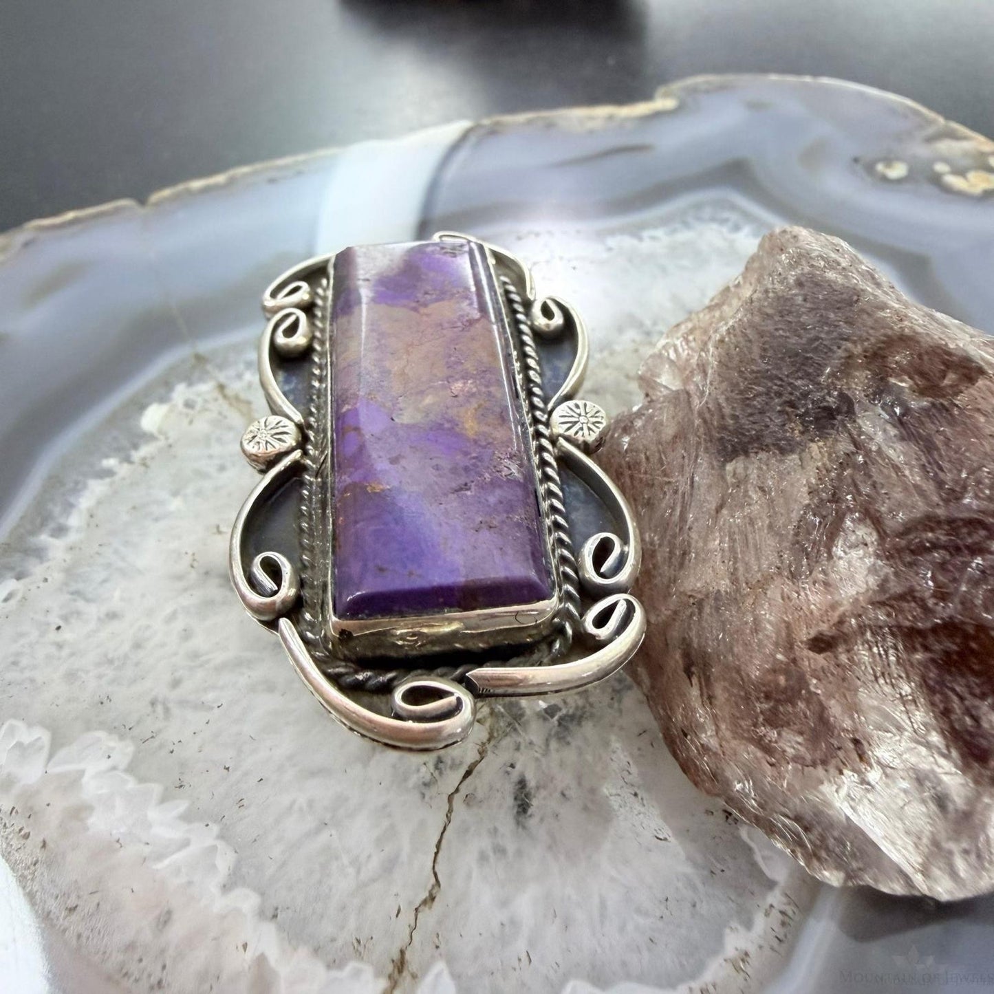 Gilbert Nez Native American Sterling Silver Large Purple Daliah Ring Size 7.75 For Women