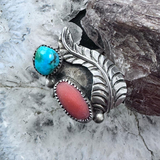 Vintage Signed Native American Silver Coral & Turquoise Leaves Decorated Ring For Women