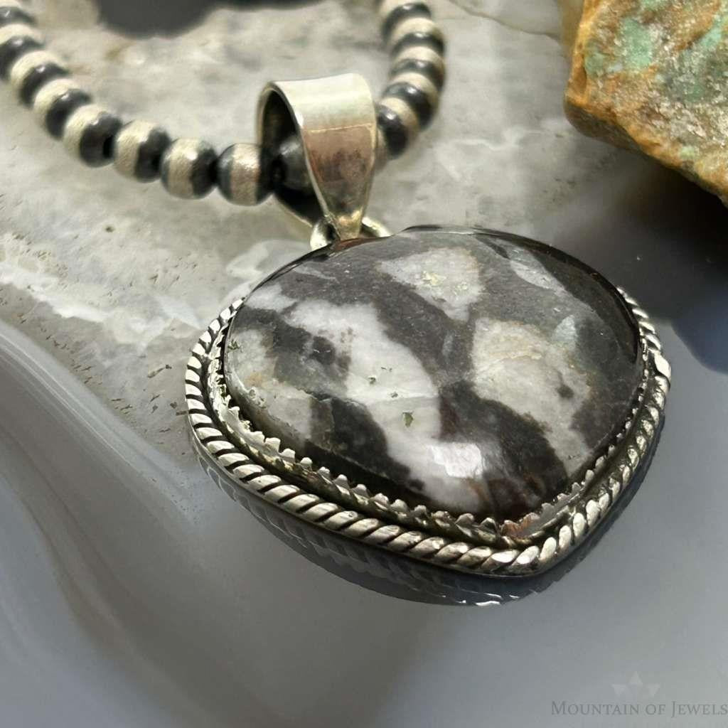 Sterling Silver Southwestern Style White Buffalo Heart Pendant For Women #4