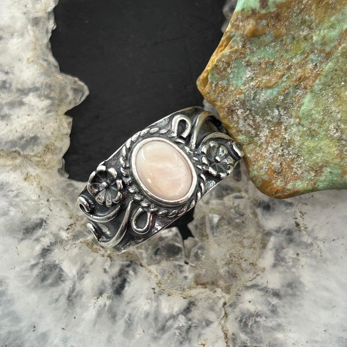 Carolyn Pollack Sterling Silver Oval Mother of Pearl Decorated Ring For Women